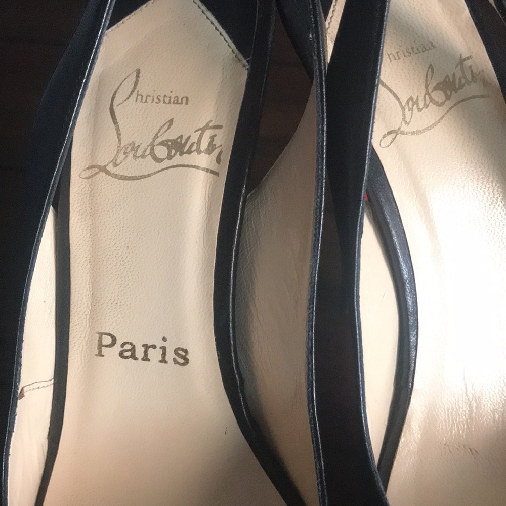 Authenticity Christian louboutin heels